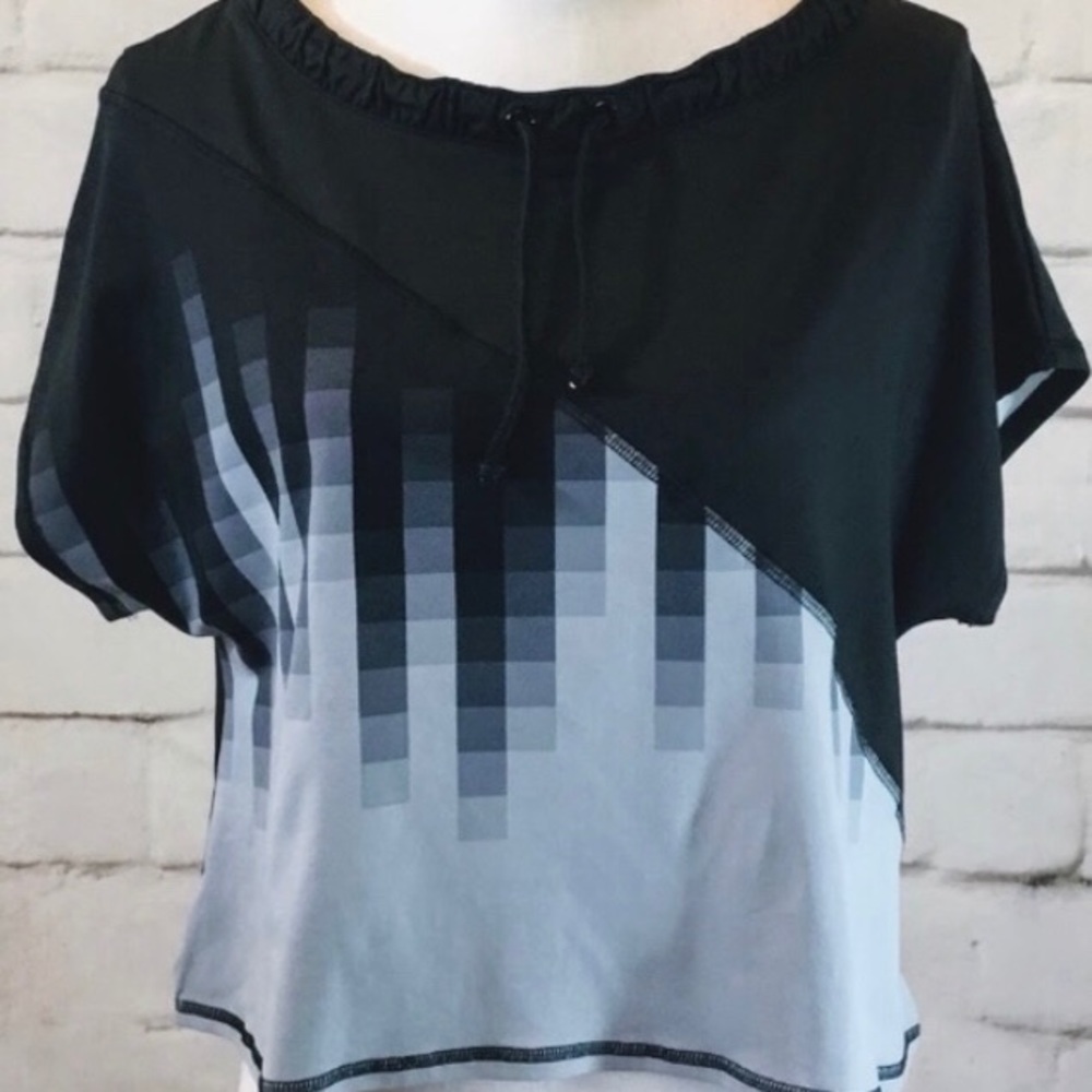 NEW LISTING!!! Gotten Black Ombré Yoga Zen High Low Hem Shirt